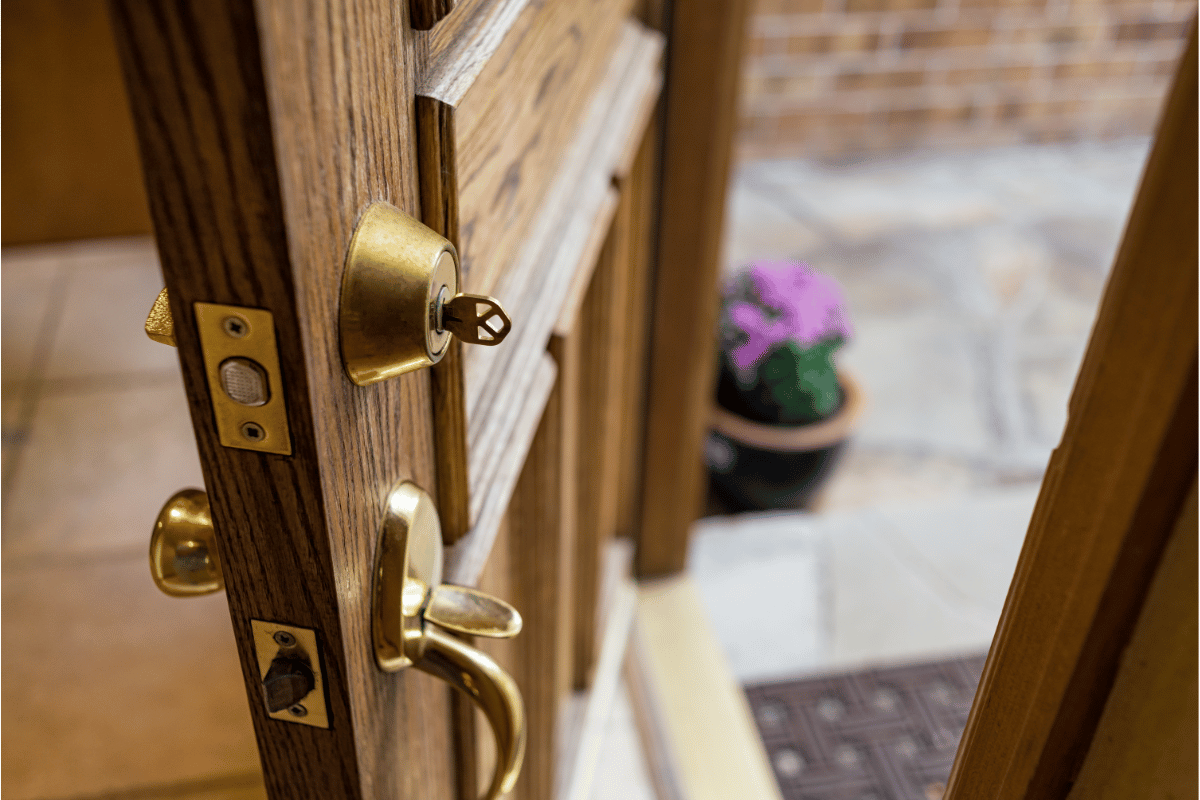 commercial door lock types
